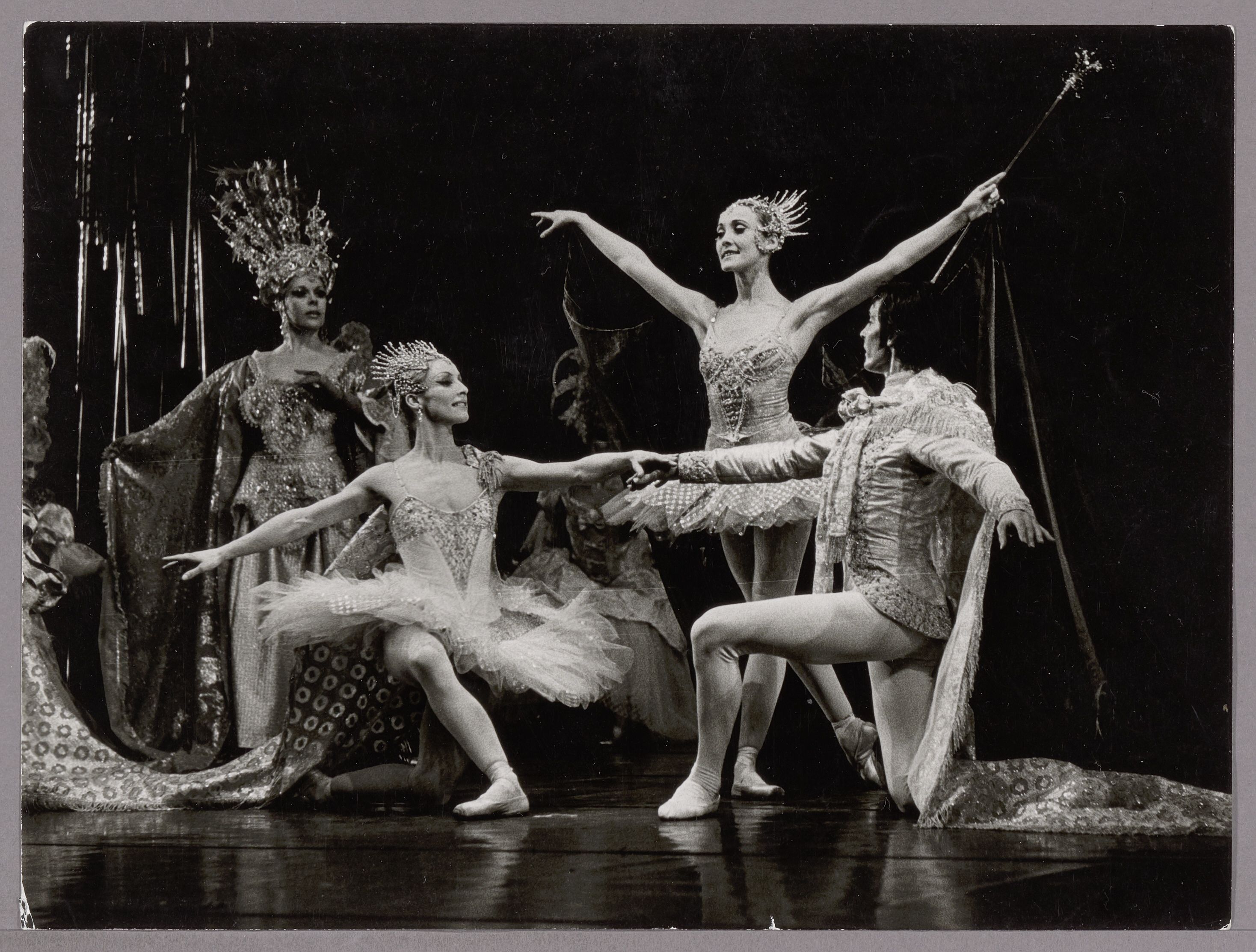 onderwijzen Afm nood De geschiedenis van Het Nationale Ballet | Nationale Opera & Ballet