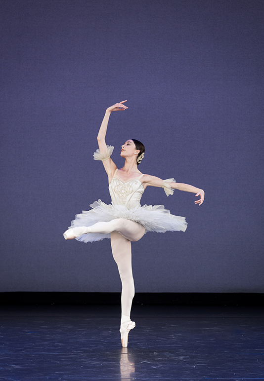 Elisabeth Tonev | Dutch National Ballet