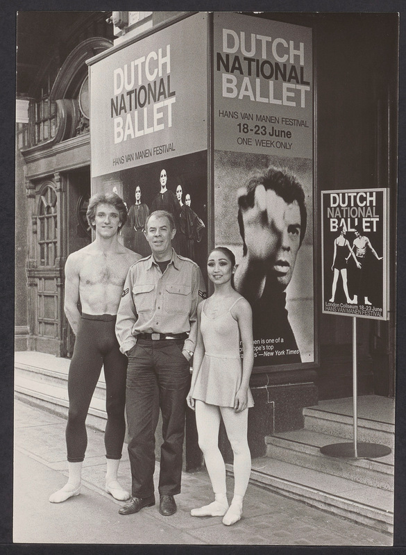 Henny Jurriëns, Hans van Manen and Caroline Sayo Iura in Londen